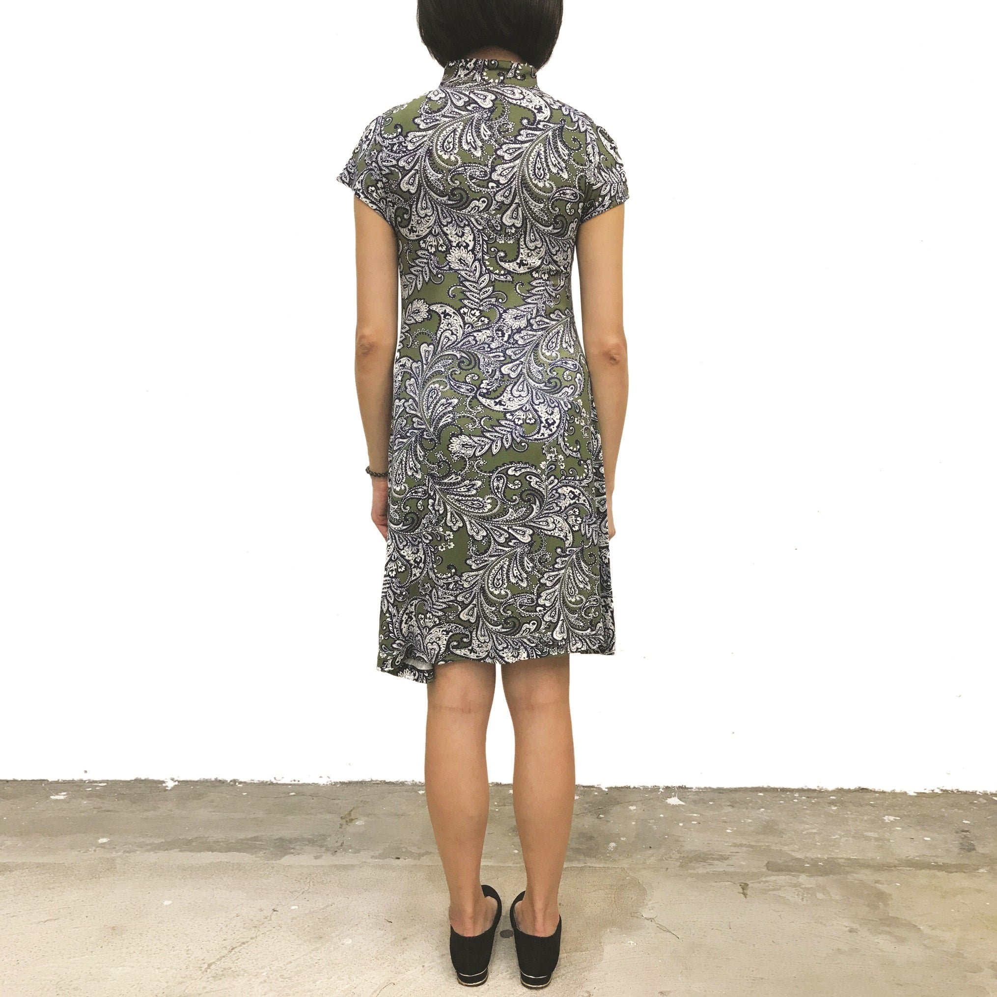 'Olive/Acanthus' Printed Qipao Dress