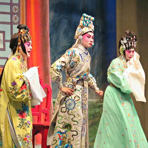 Throwback Thursday - Chinese Opera Face Painting – Goods of Desire