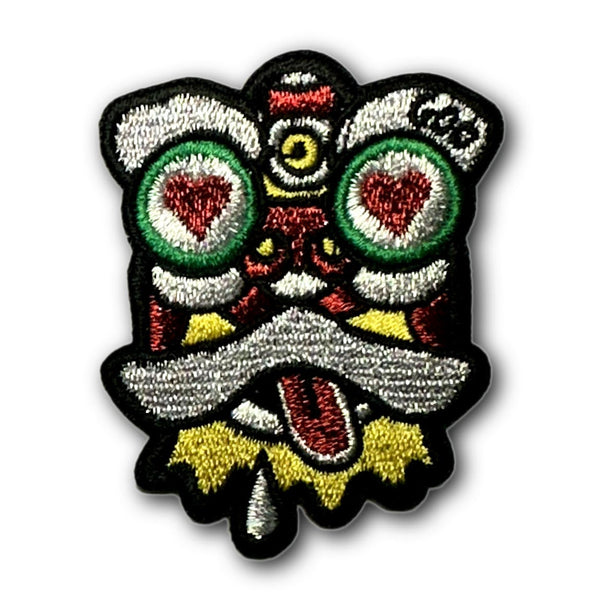 Metallic Embroidered Patch - Lion Head Heart Eyes