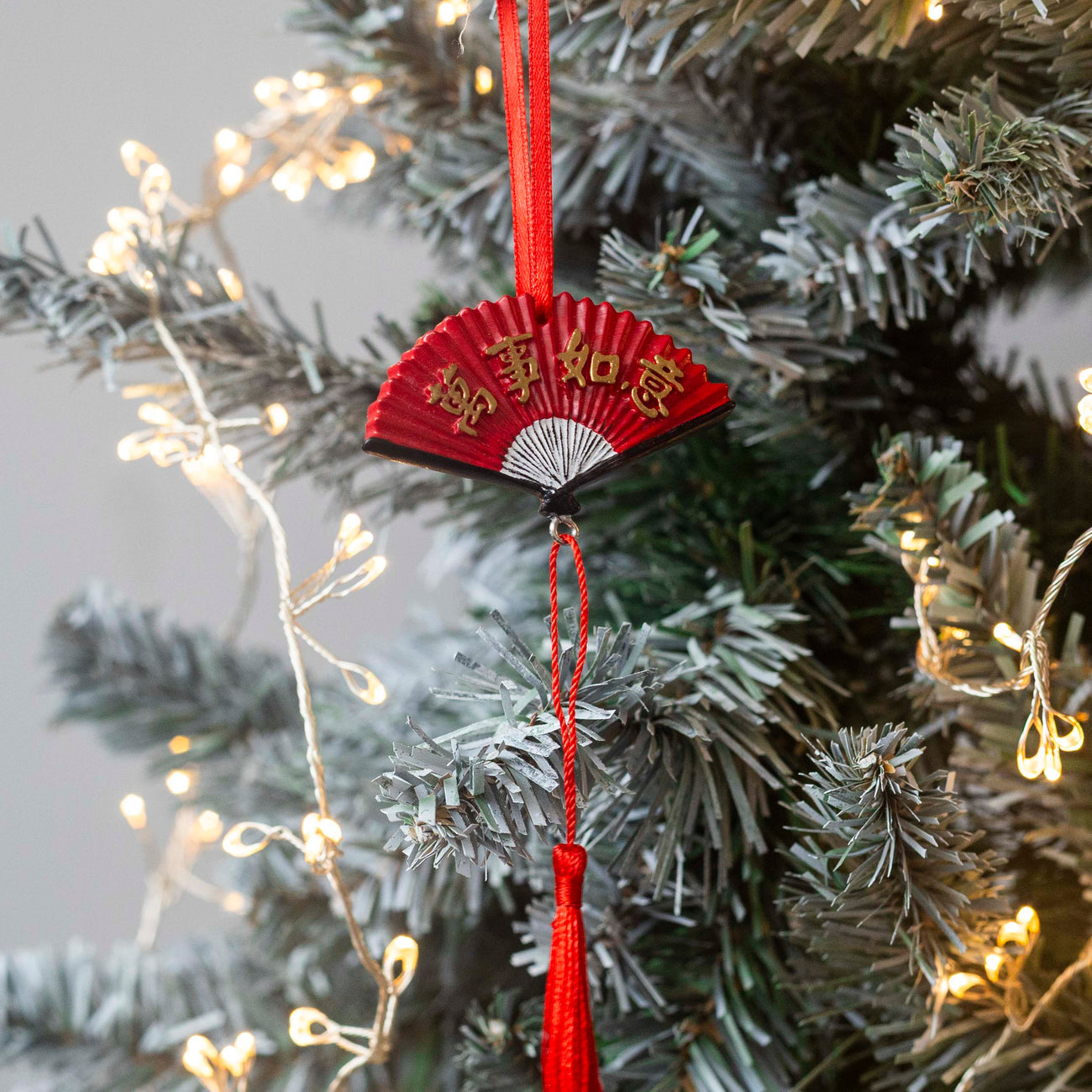 Hanging Decoration - Fan by Lion Rock Press