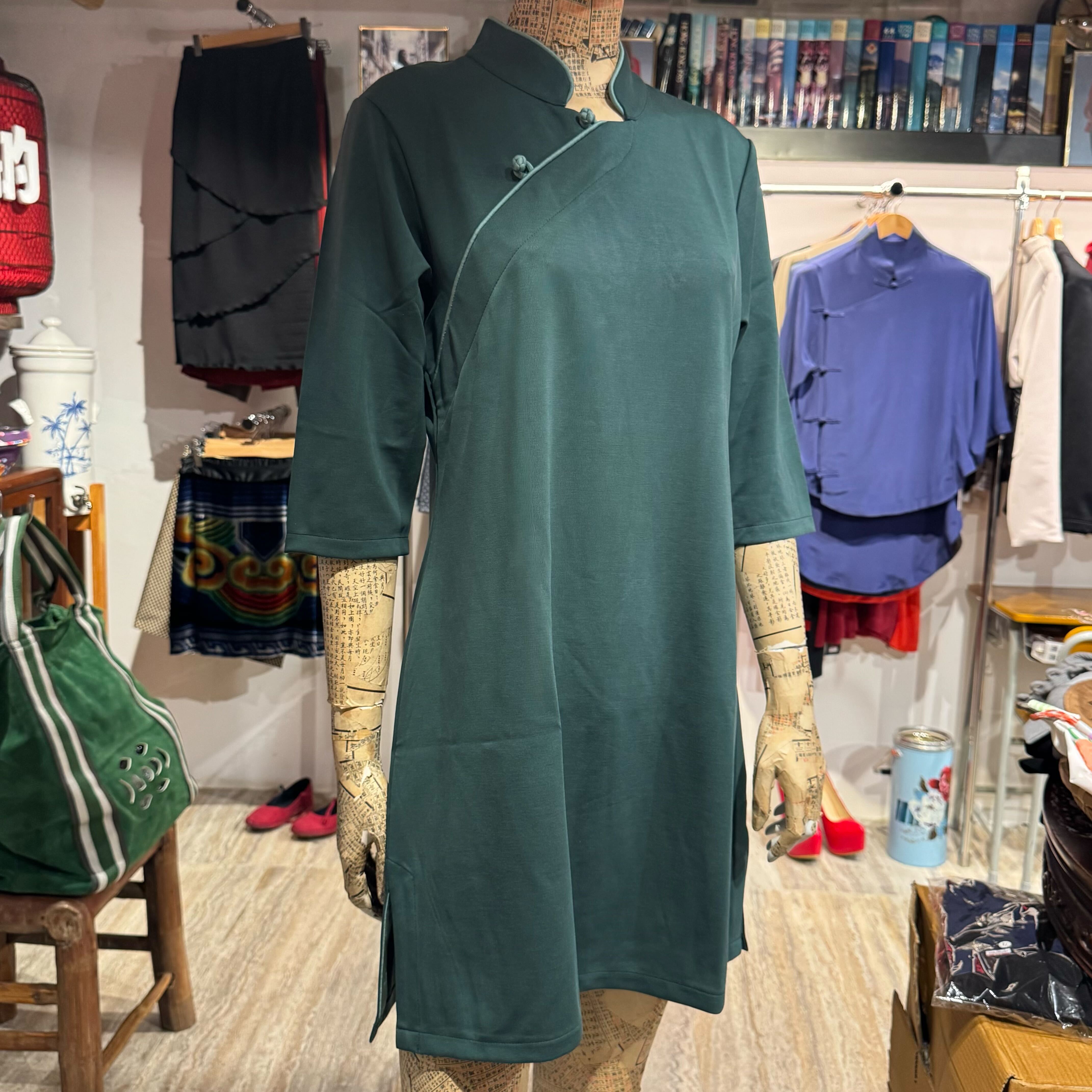 Viscose Half Sleeve Qipao Dress, Green