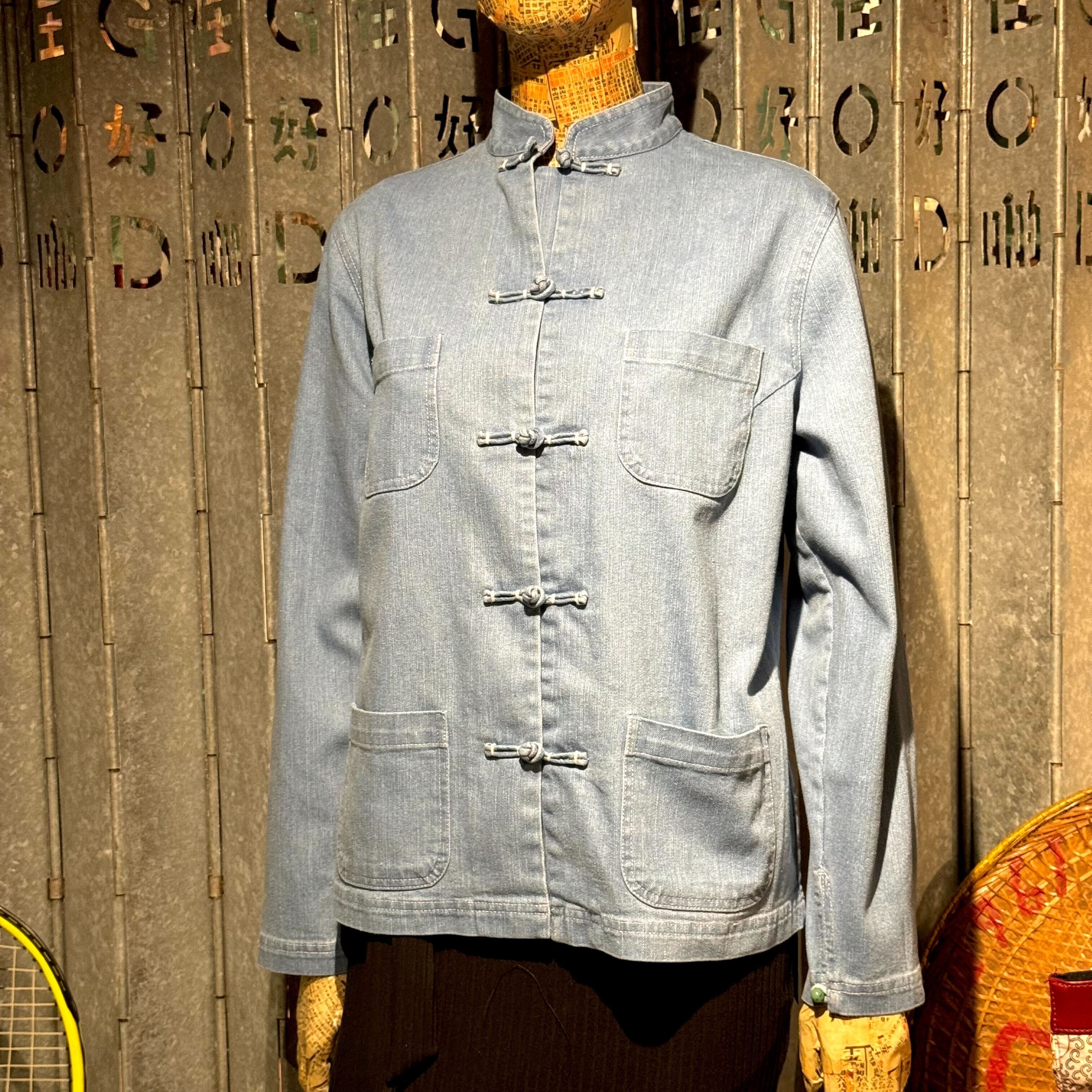 Denim Jacket Knot Button with 4 Pockets, Light Blue