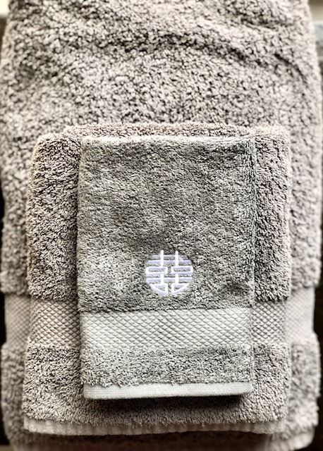 Double Happiness Hand Towel by Zest of Asia, Grey