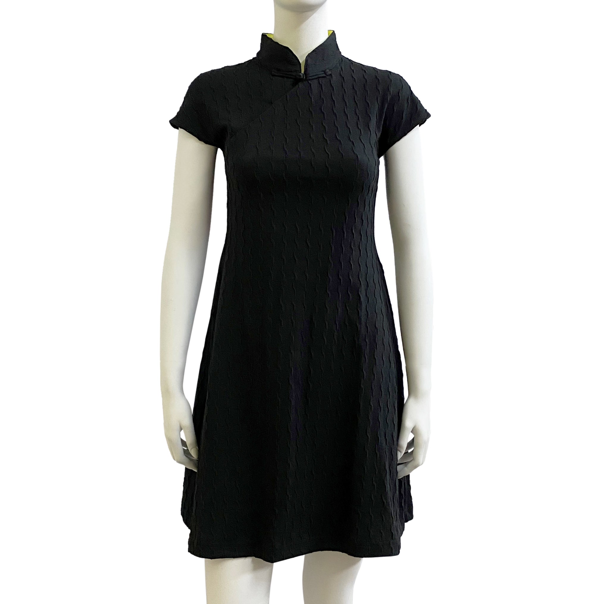 Black Wave Lines Qipao Dress