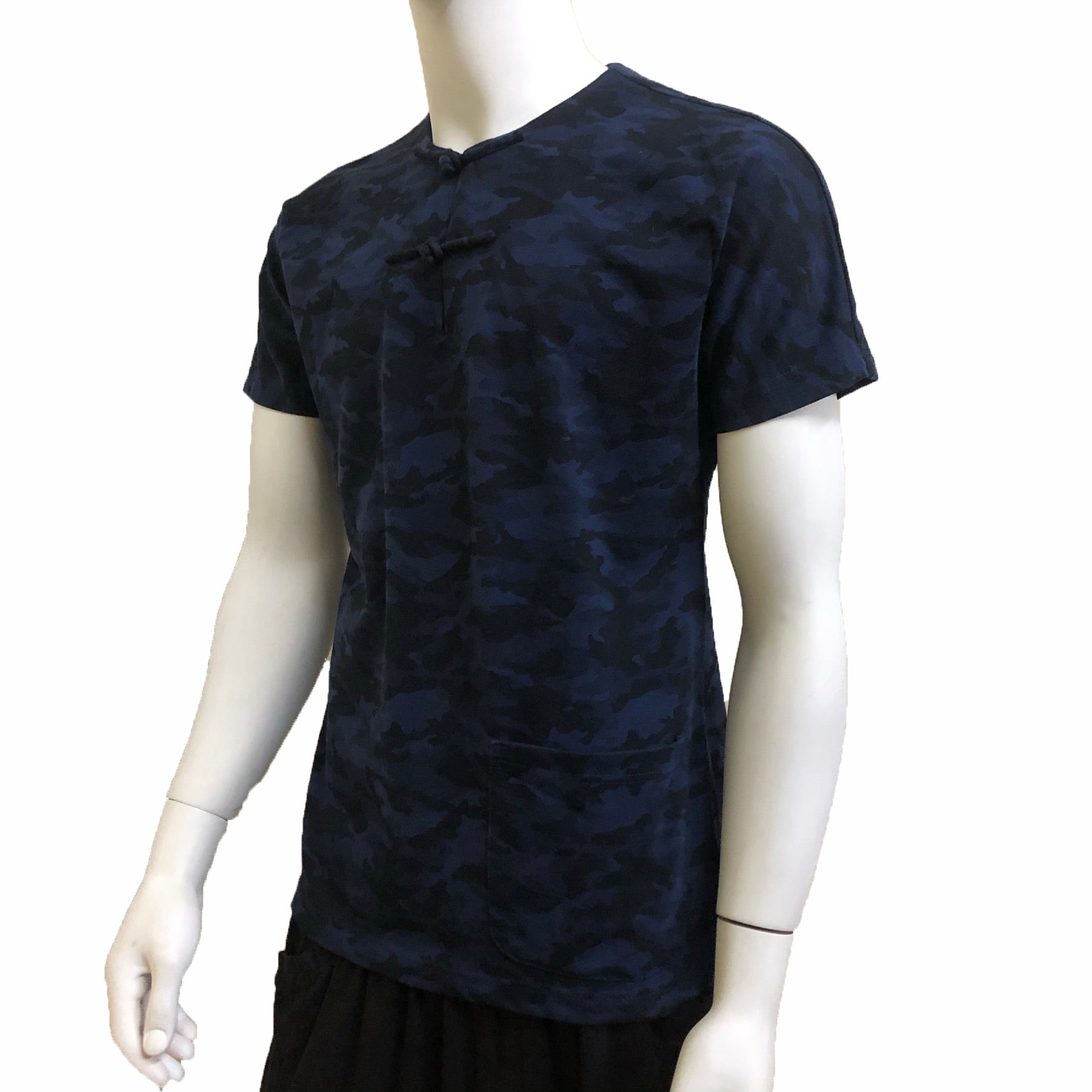 Knot Button Pocket Henley, Blue Camouflage