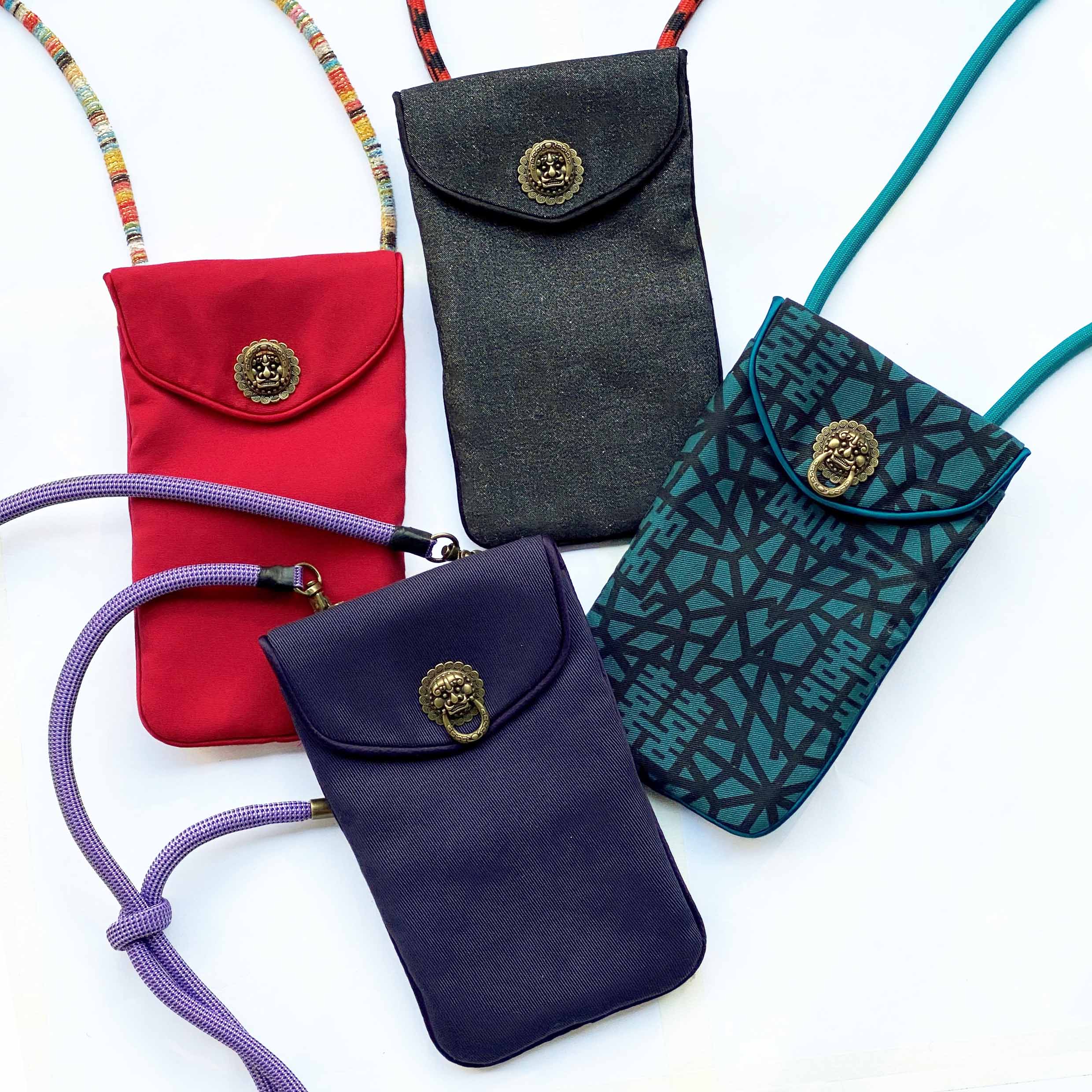 Lion Knocker Phone Pouch, Charcoal Grey