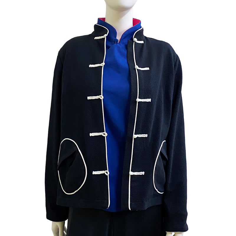 Contrast Knot Button Jacket With Round Pockets